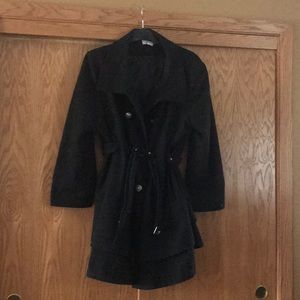 Women’s will dress coat.